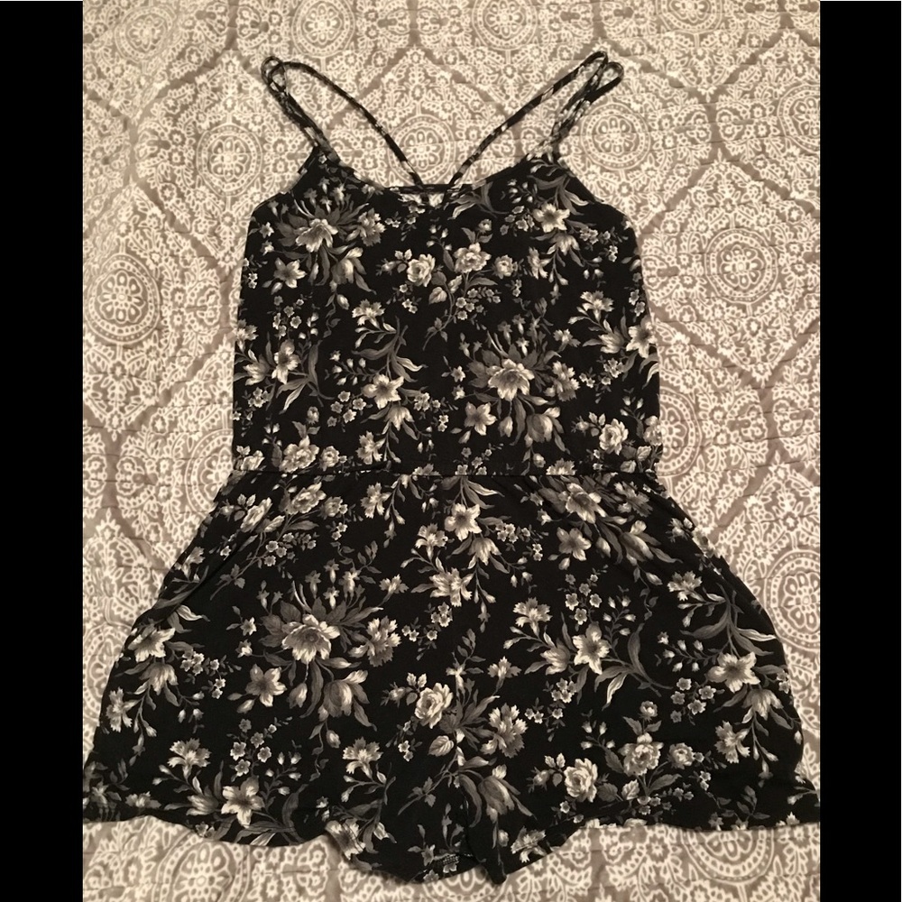 American Eagle Floral Romper